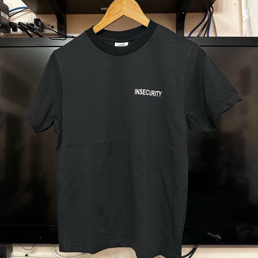 Vetements Insecurity T-Shirt - Black,  Size S